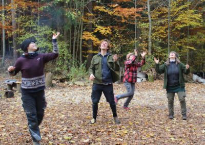 Natur Pur Fortbildung Waldkindergarten gemeinsam spielen